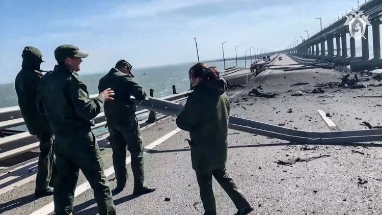 Russia: Three killed in Crimea bridge explosion